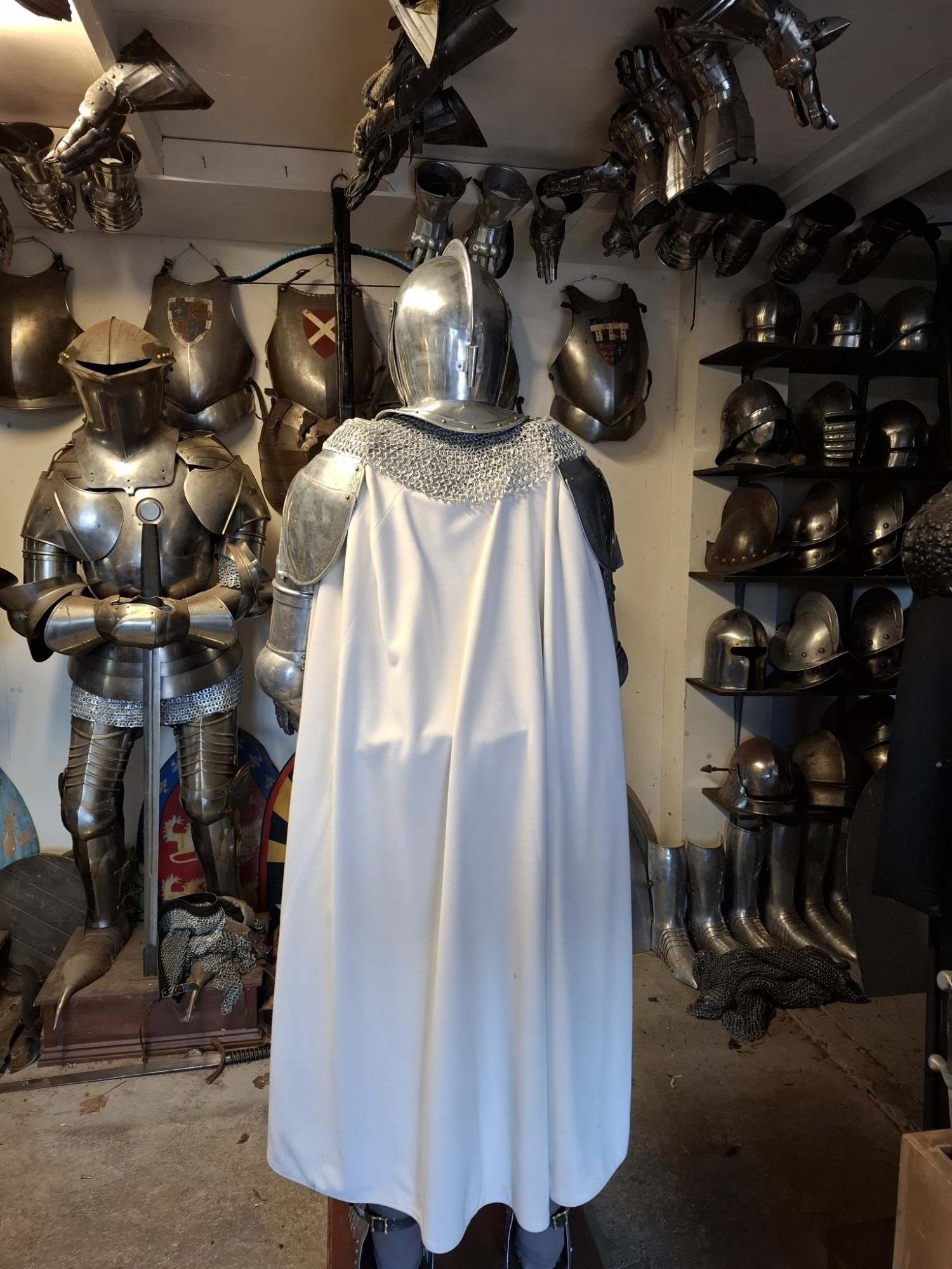 White Cloak  - Medieval Costumes -  Ancient Armouries